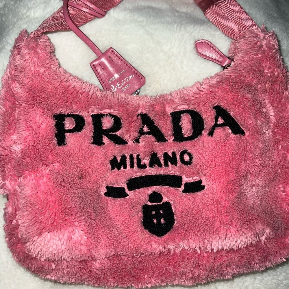 Prada Re-Edition 2000 terry mini-bag pink and dust bag